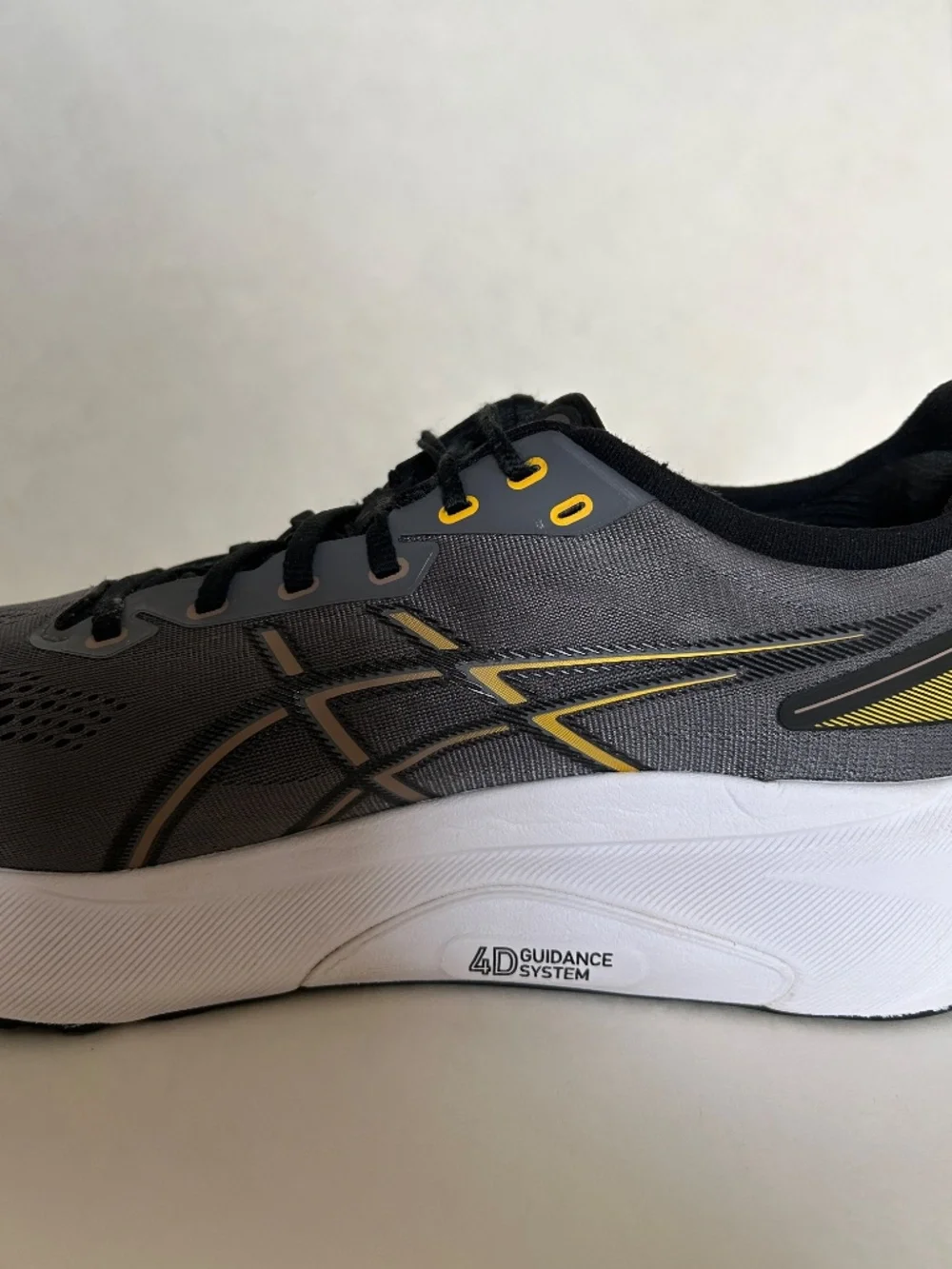 ASICS Men's Gel-Kayano 31 Running Shoes Carbon/Taupe Grey. 10118869, Size 12.5W